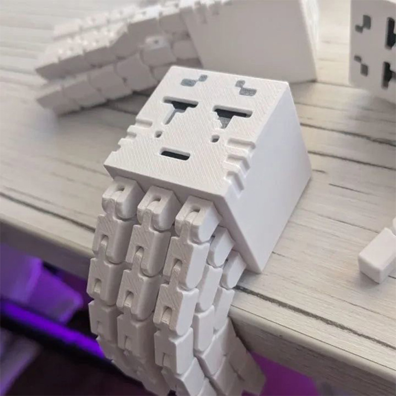 3D Printing Gif - قطعة واحدة من مجسم كريبر [ماينكرافت]