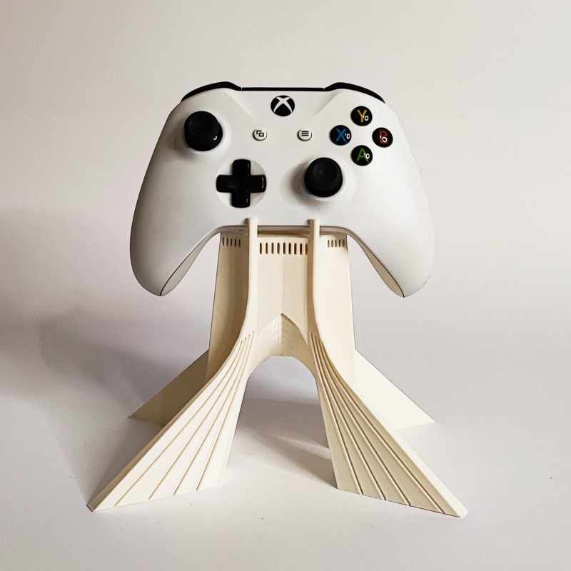 حامل وحدة التحكم نموذج معماري  - مراجعة 3D Printing Xbox Controller Holder وسعره